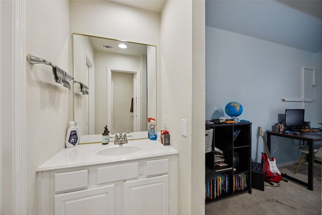 208 Stanford Court, Heath, TX 75032