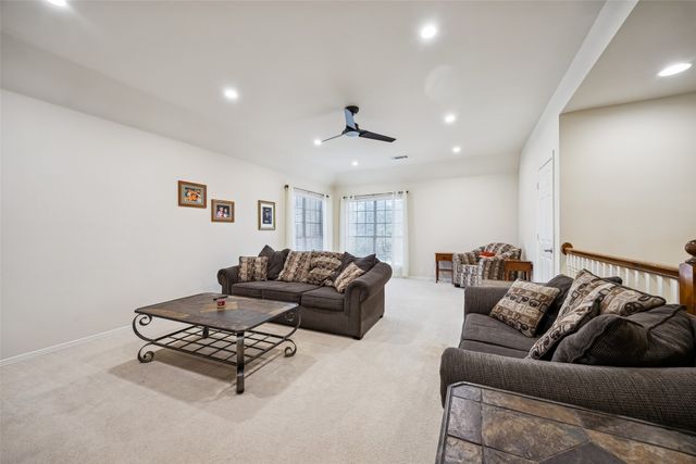 208 Stanford Court, Heath, TX 75032