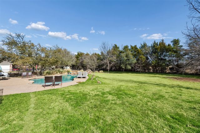 208 Stanford Court, Heath, TX 75032
