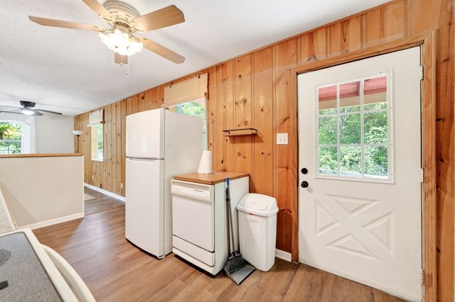 7115 Brokenbow Drive, Mabank, TX 75156