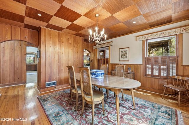 535 E Morganton Road, Southern Pines, NC 28387