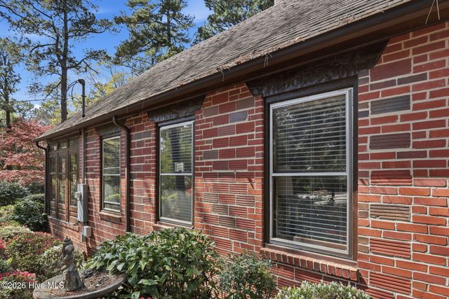 535 E Morganton Road, Southern Pines, NC 28387