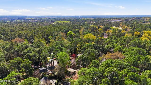 535 E Morganton Road, Southern Pines, NC 28387