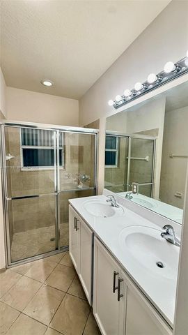 2364 NE 4th Street 2364, Homestead, FL 33033