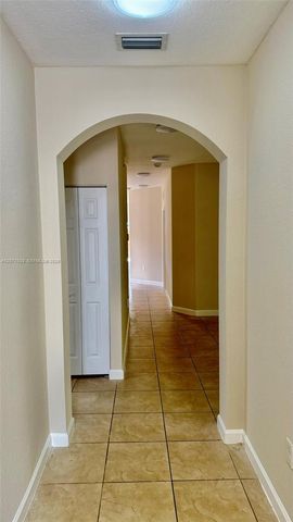 2364 NE 4th Street 2364, Homestead, FL 33033