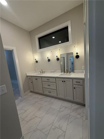 14049 Millstone Boulevard, St Joseph, MO 64505