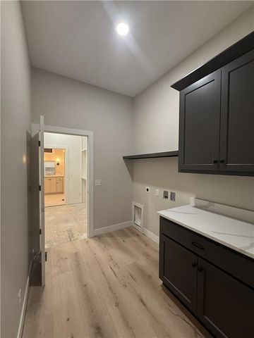 14049 Millstone Boulevard, St Joseph, MO 64505