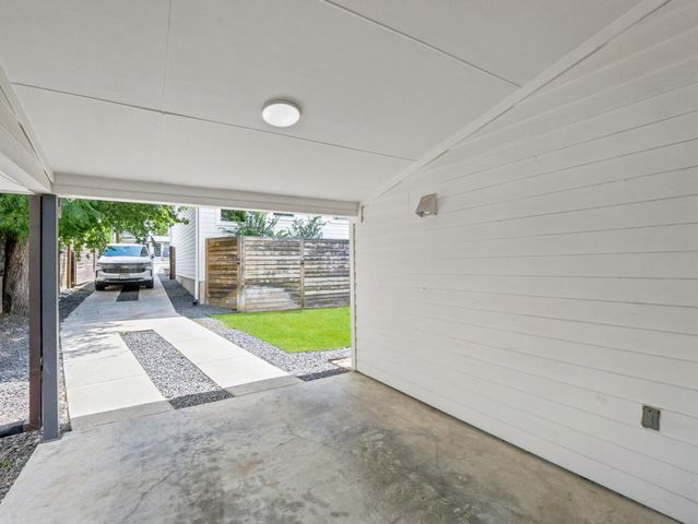 5005 Lott Ave 2, Austin, TX 78721