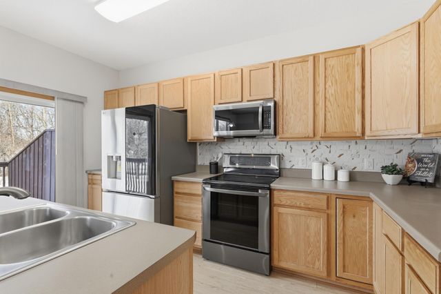 4552 Blaylock Way 4301, Inver Grove Heights, MN 55076