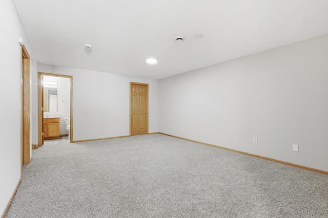 4552 Blaylock Way 4301, Inver Grove Heights, MN 55076