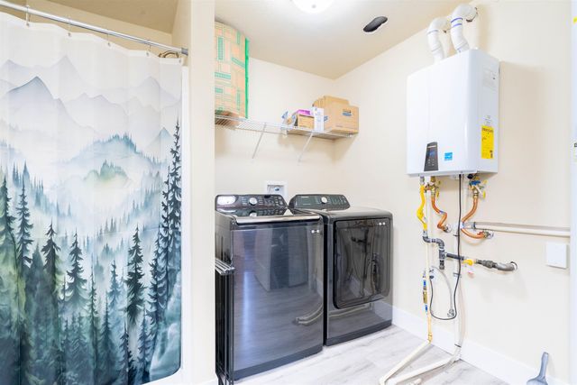9806 E Hoffman Ct, Spokane, WA 99206