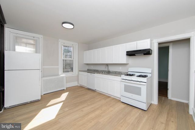 428 MIDDLESEX ST, Gloucester City, NJ 08030