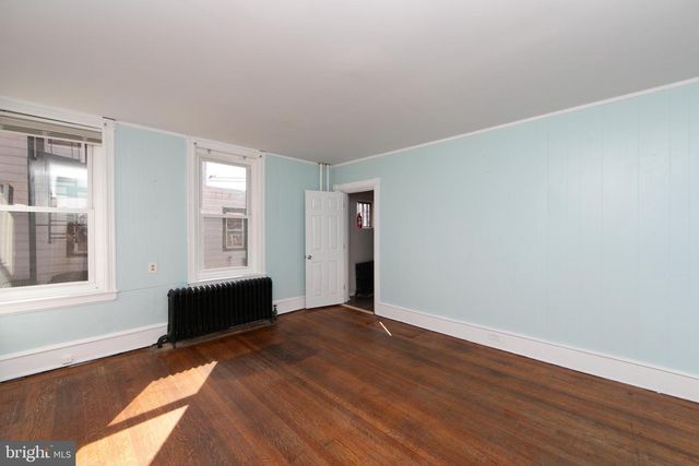 428 MIDDLESEX ST, Gloucester City, NJ 08030