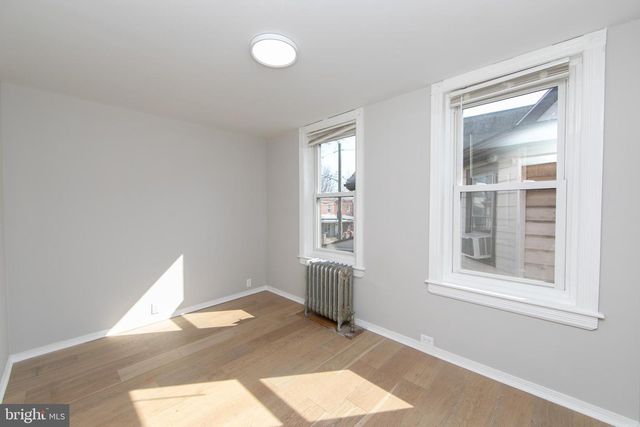 428 MIDDLESEX ST, Gloucester City, NJ 08030