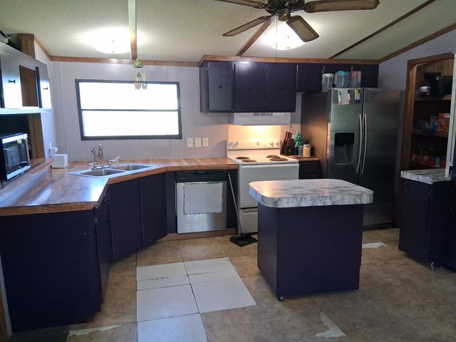 8973 Pearson Rd, Ore City, TX 75683