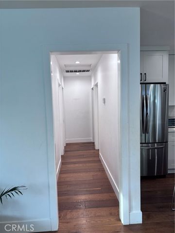 8328 Mcconnell, Los Angeles, CA 90045