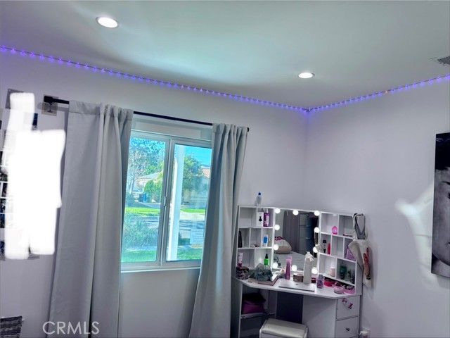 8328 Mcconnell, Los Angeles, CA 90045