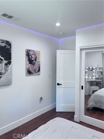 8328 Mcconnell, Los Angeles, CA 90045