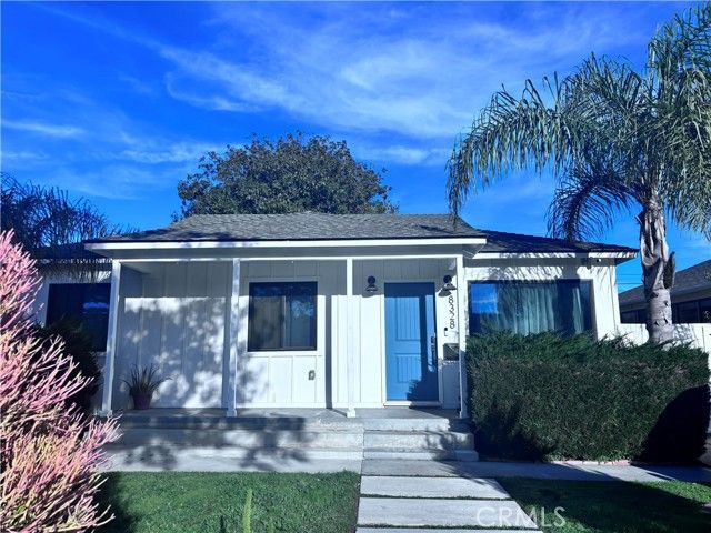 8328 Mcconnell, Los Angeles, CA 90045