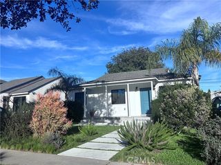 8328 Mcconnell, Los Angeles, CA 90045