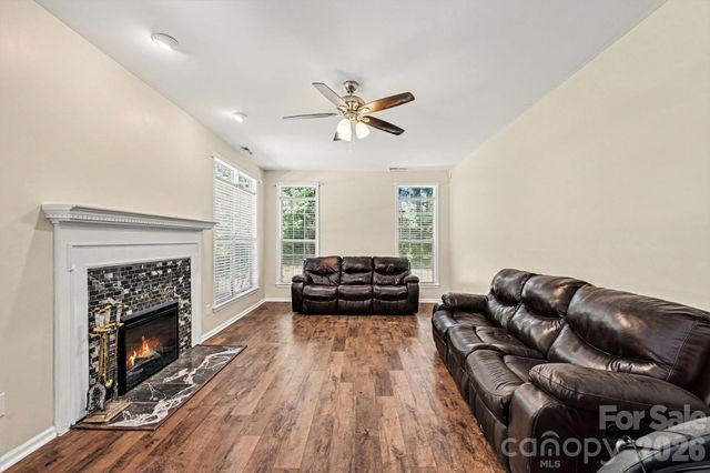 6900 Beamish Place, Mint Hill, NC 28227