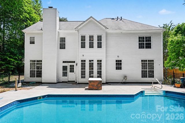 6900 Beamish Place, Mint Hill, NC 28227