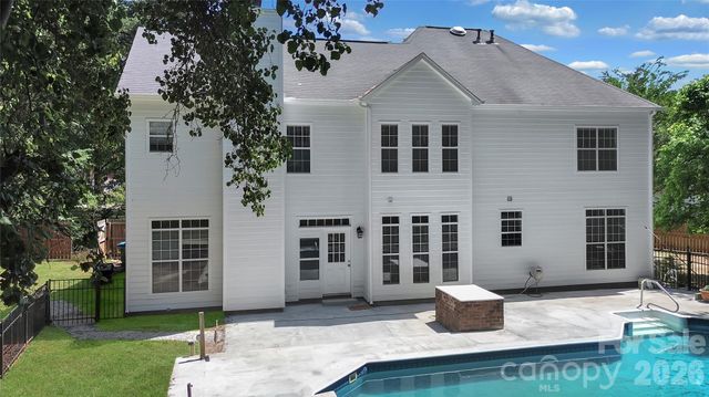 6900 Beamish Place, Mint Hill, NC 28227