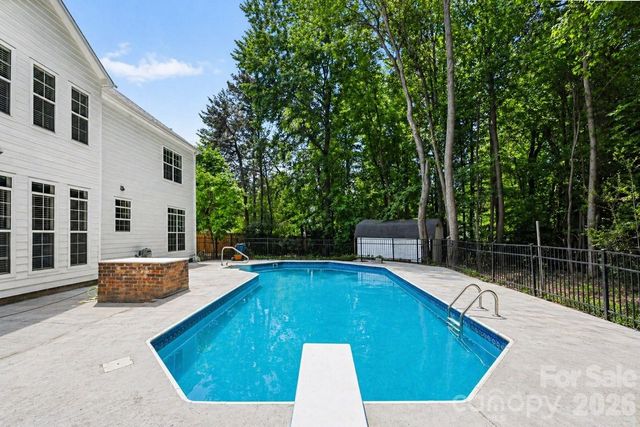 6900 Beamish Place, Mint Hill, NC 28227