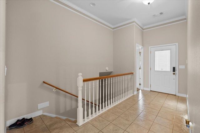 1501 Satellite Drive, Medford, OR 97504