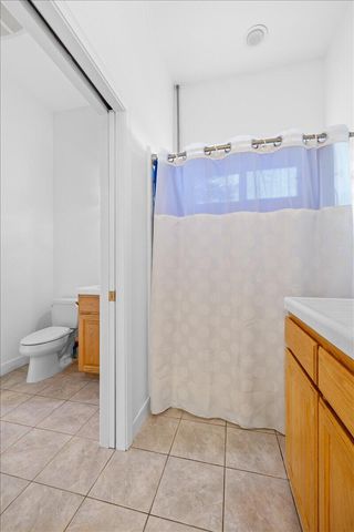 1501 Satellite Drive, Medford, OR 97504