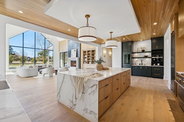 8100 Turning Point Drive, Brentwood, TN 37027