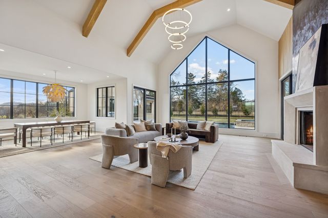 8100 Turning Point Drive, Brentwood, TN 37027