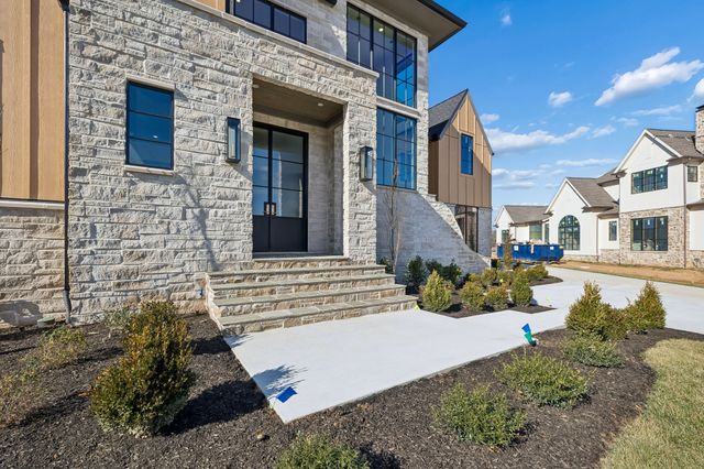 8100 Turning Point Drive, Brentwood, TN 37027