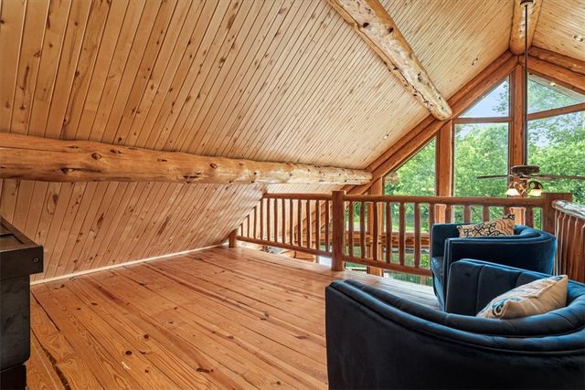 574 & 576 County Road 1361, Eureka Springs, AR 72631