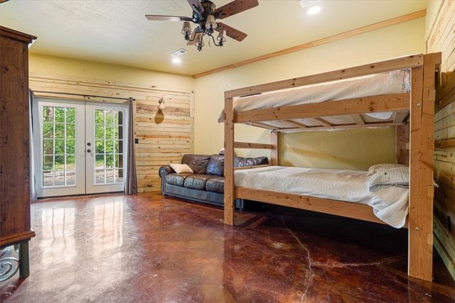 574 & 576 County Road 1361, Eureka Springs, AR 72631