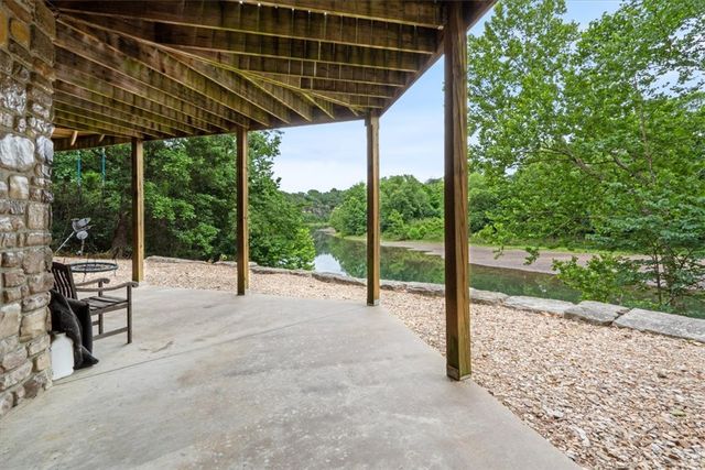 574 & 576 County Road 1361, Eureka Springs, AR 72631