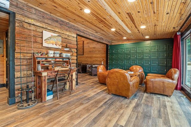 574 & 576 County Road 1361, Eureka Springs, AR 72631