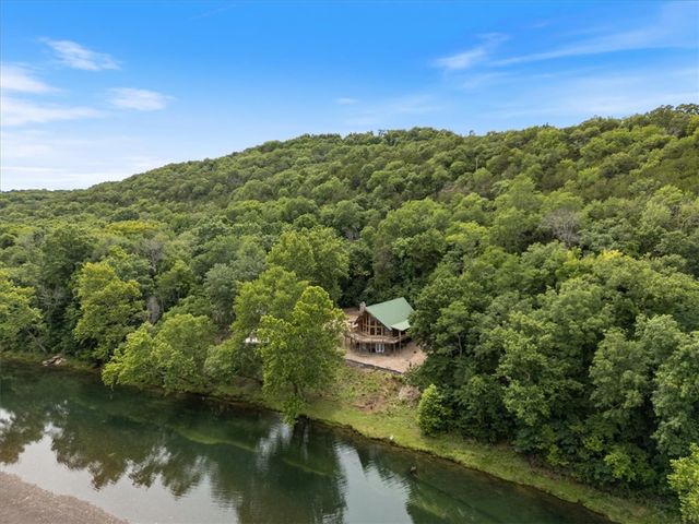 574 & 576 County Road 1361, Eureka Springs, AR 72631