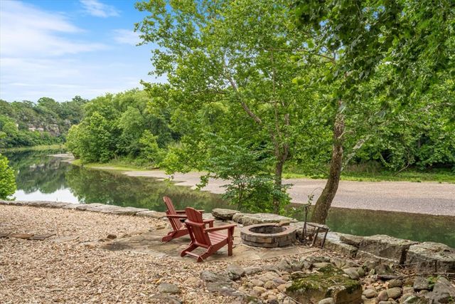 574 & 576 County Road 1361, Eureka Springs, AR 72631