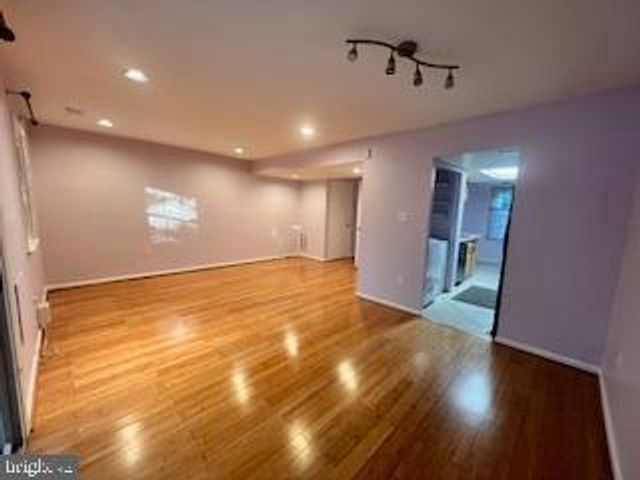 9218 SPRUCEWOOD RD, Burke, VA 22015