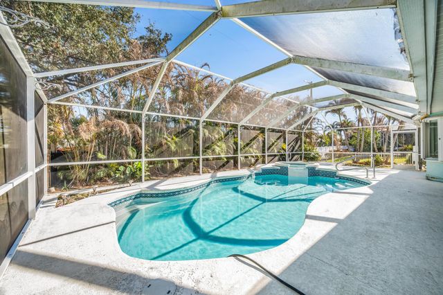 3407 SE Hart Circle, Port St. Lucie, Port St Lucie, FL 34984