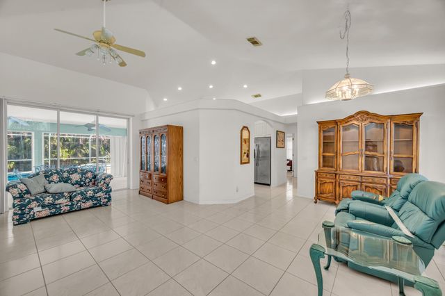 3407 SE Hart Circle, Port St. Lucie, Port St Lucie, FL 34984