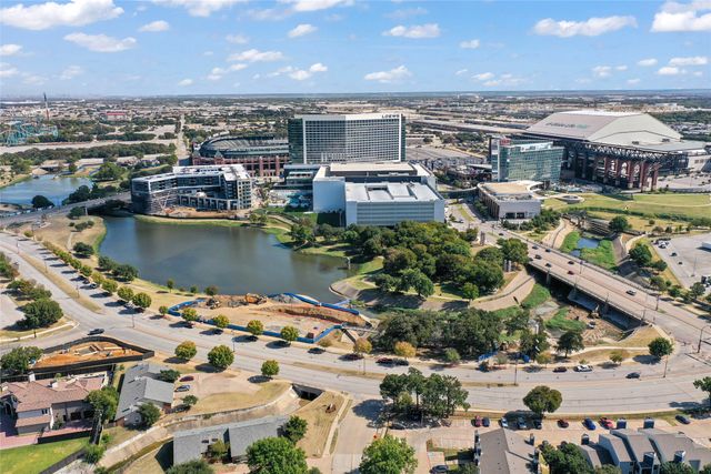 706 E Rogers Street, Arlington, TX 76011