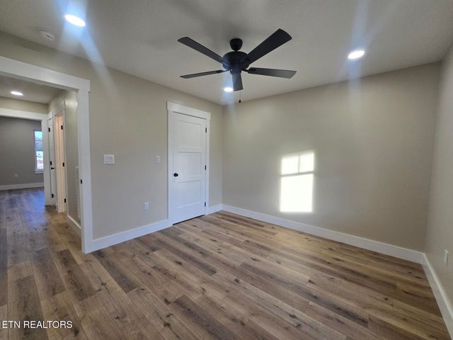 214 Hemlock Springs Drive, Helenwood, TN 37755