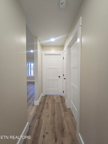 214 Hemlock Springs Drive, Helenwood, TN 37755