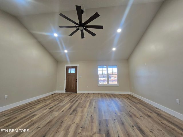 214 Hemlock Springs Drive, Helenwood, TN 37755