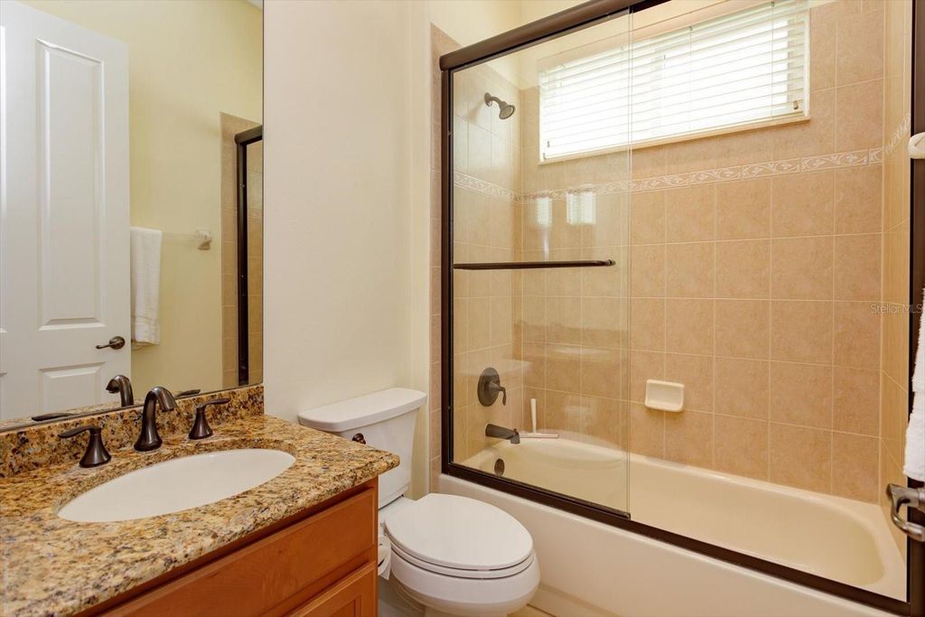 Image 19 of property listing at 8920 VIA BELLA NOTTE, Orlando, FL 32836