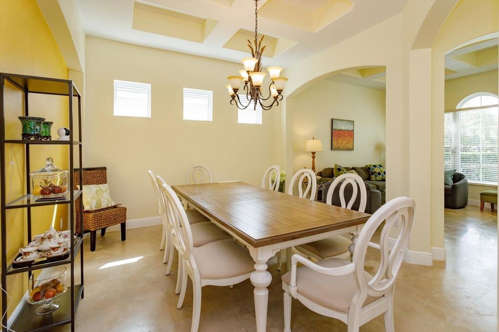 Image 6 of property listing at 8920 VIA BELLA NOTTE, Orlando, FL 32836