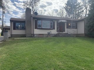 1521 Roosevelt Street, Ypsilanti, MI 48197