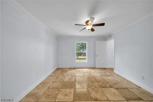 2707 42nd ST W, Lehigh Acres, FL 33971